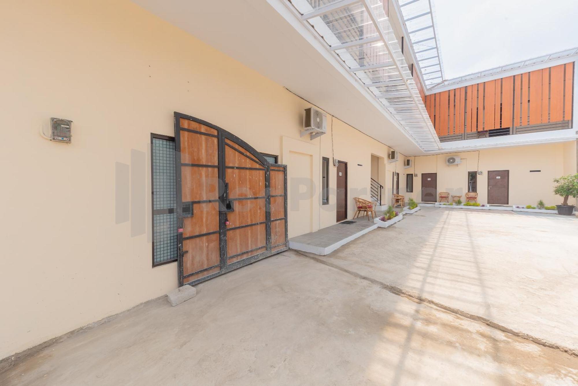 Rumah Panda Guesthouse Redpartner Tangkil  Zewnętrze zdjęcie